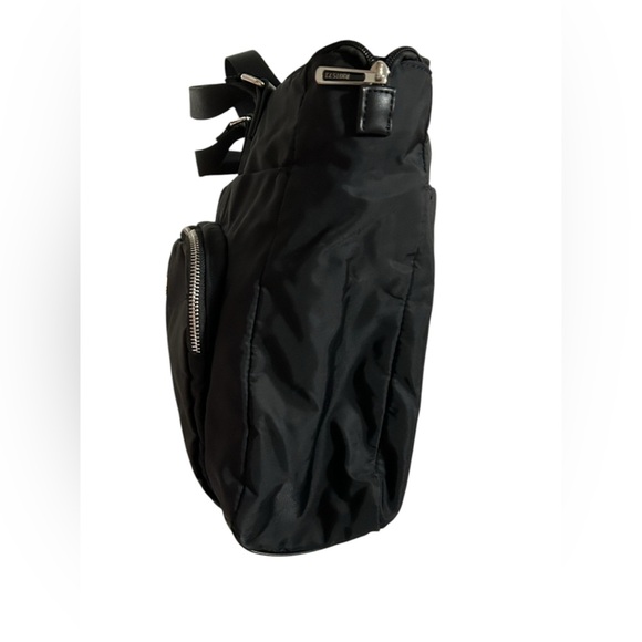 ROOTS Black Nylon Tote Bag - Picture 7 of 9